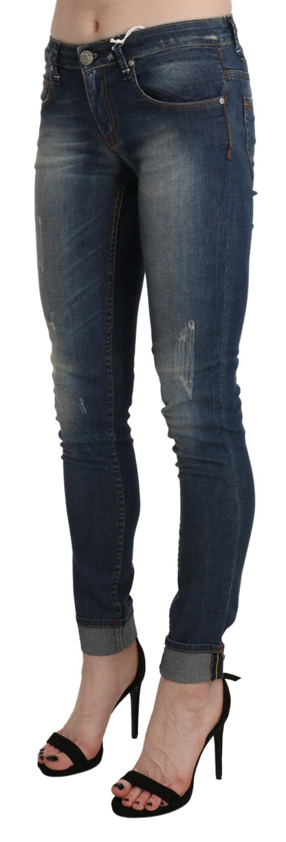 Pantalon court en denim skinny taille basse bleu délavé