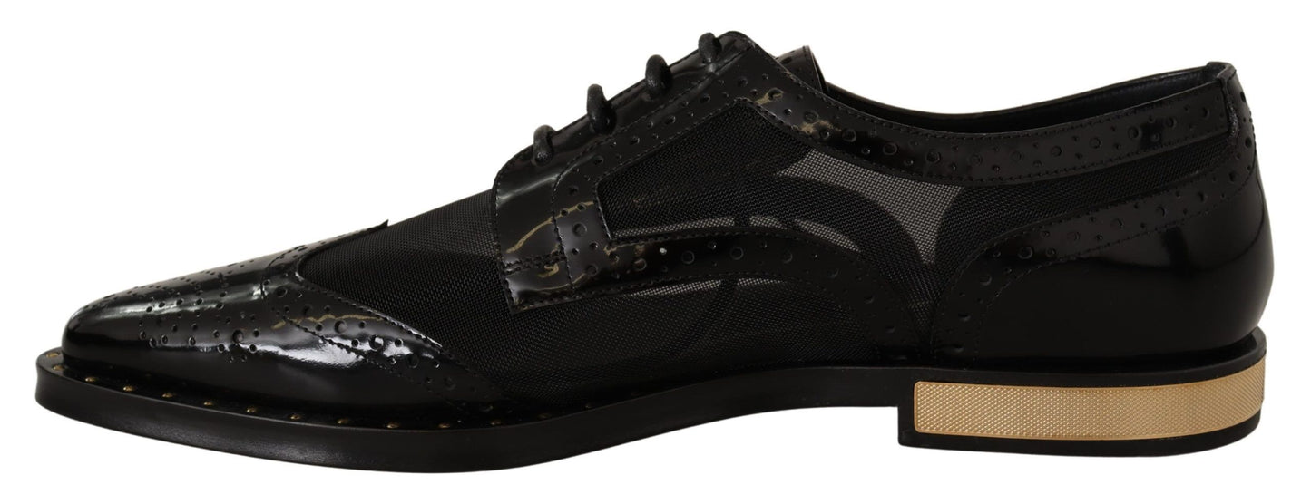 Chaussures Broques en cuir noir à bout d'aile transparent