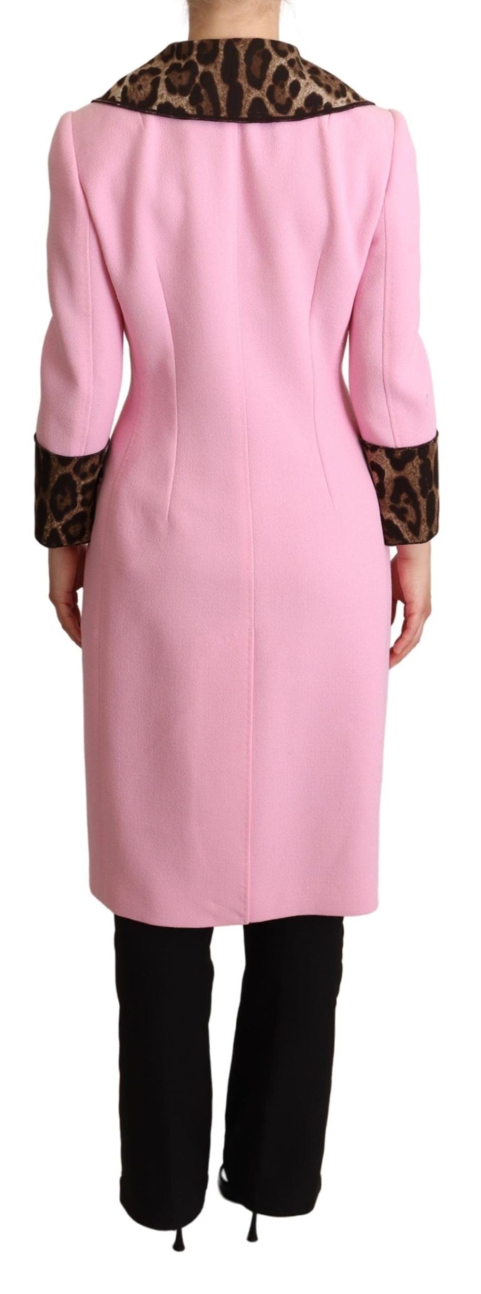 Dolce &amp; Gabbana Schicker rosa Trenchcoat mit Leopardenmuster und Kristallknöpfen