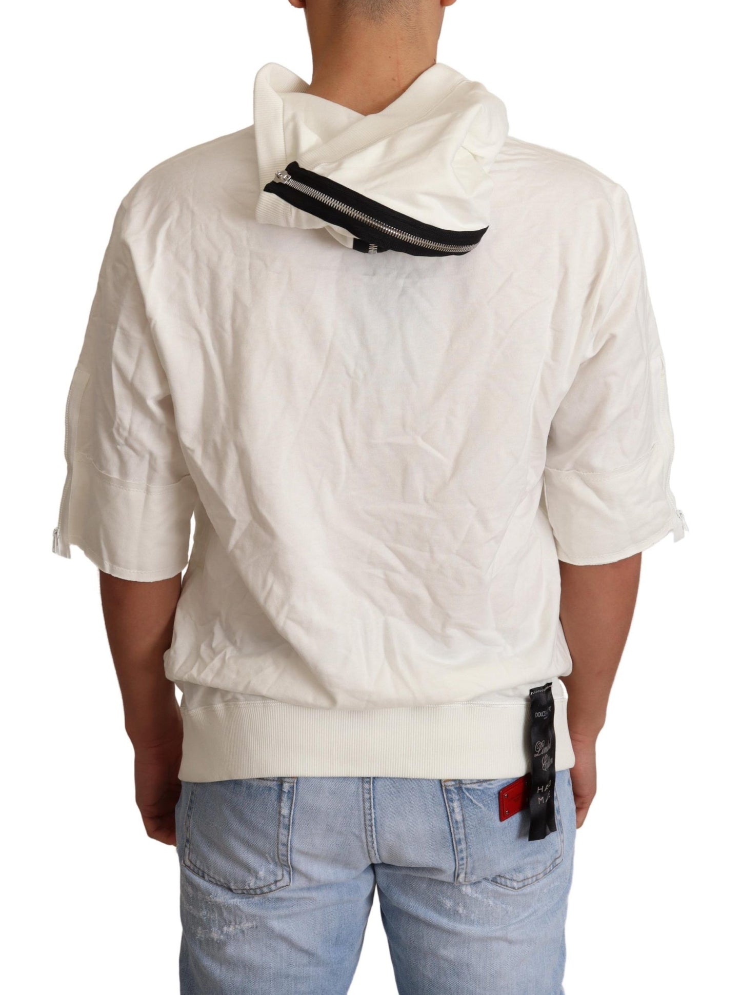 Maglione bianco con cappuccio in edizione limitata