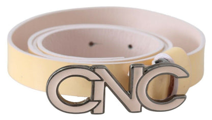 Cintura in pelle beige con logo con lettera rosa