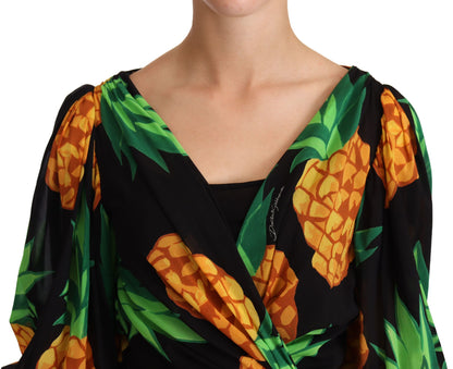 Schwarzes Wickelkleid aus Stretch-Seide mit Ananas-Print