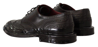 Scarpe derby formali con punta alare Oxford in pelle nera