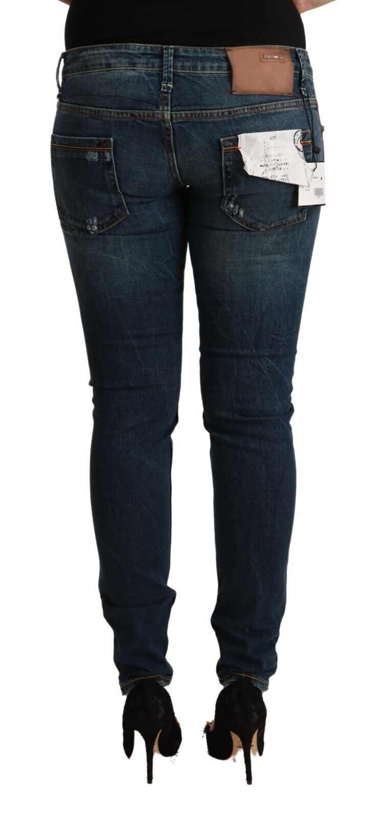 Blau gewaschene Slim-Fit-Denimjeans mit niedriger Taille