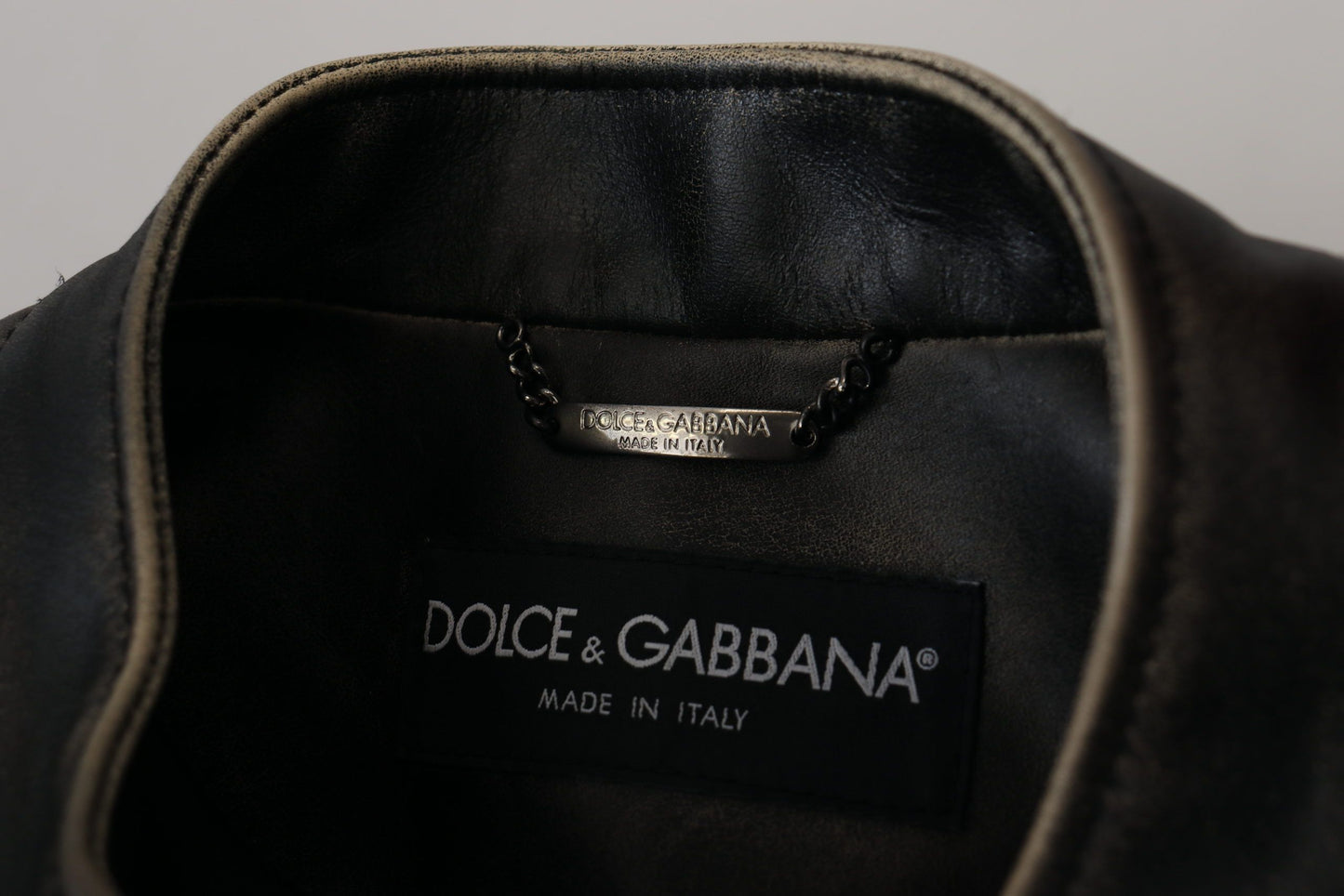 Dolce &amp; Gabbana Elegante schwarze Lederjacke mit silbernen Details