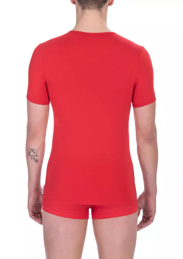 Rotes Baumwoll-T-Shirt