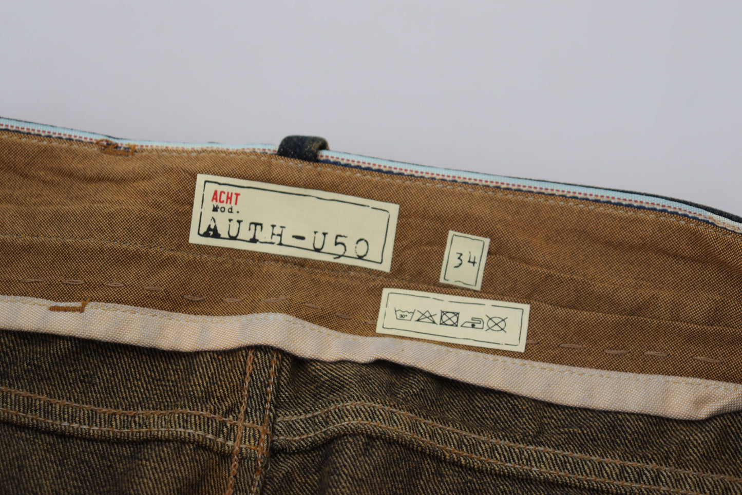 Acht Elegante Blue Washed Denim Pants - Authentische Handwerkskunst