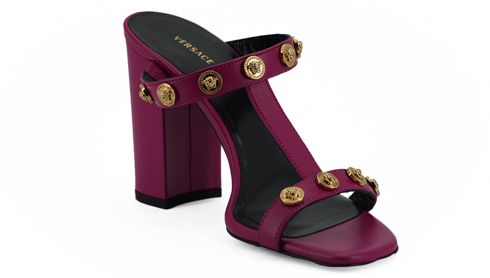 Versace – Elegante, hohe Sandalen aus lila Kalbsleder