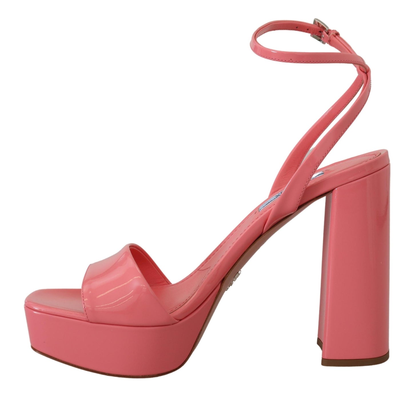 Prada Schicke Plateausandalen aus rosa Lackleder