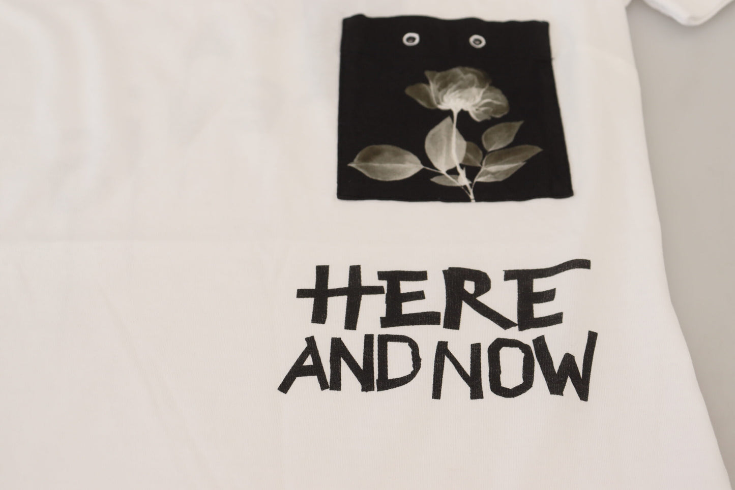 Dolce &amp; Gabbana Schickes einfarbiges Baumwoll-T-Shirt „Here and Now“