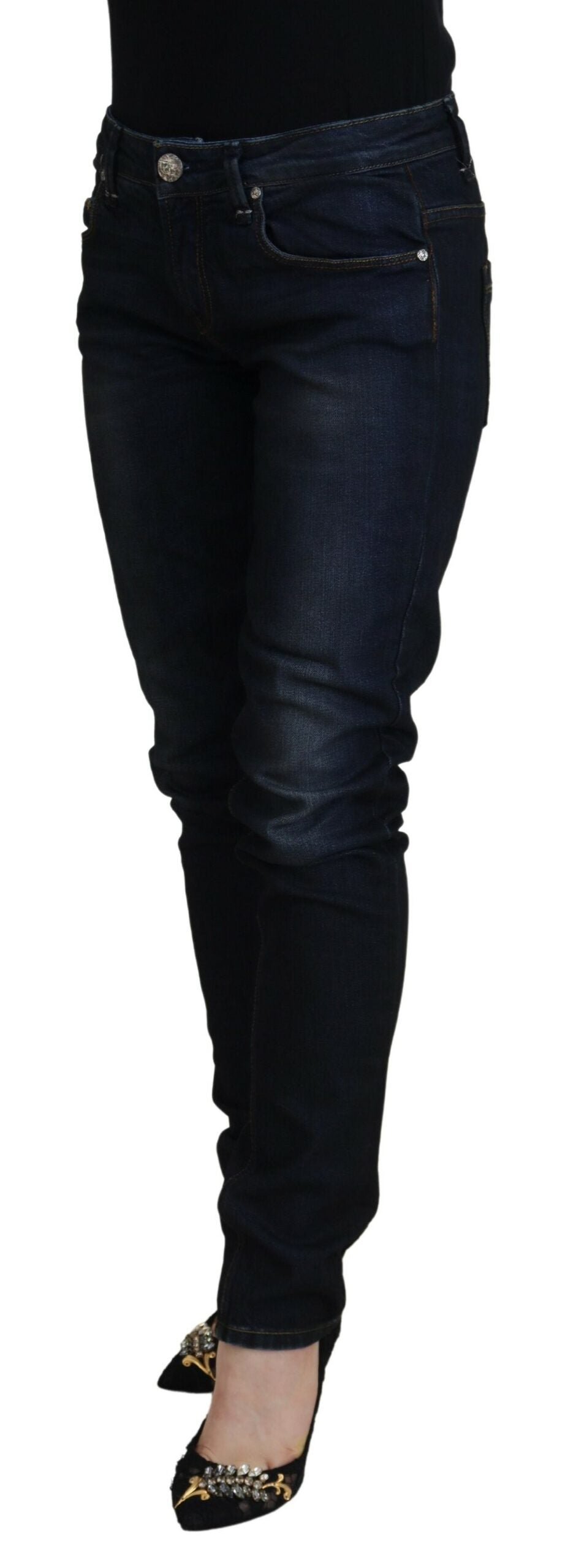 Acht Chic Skinny Jeans aus Denim mit niedriger Taille