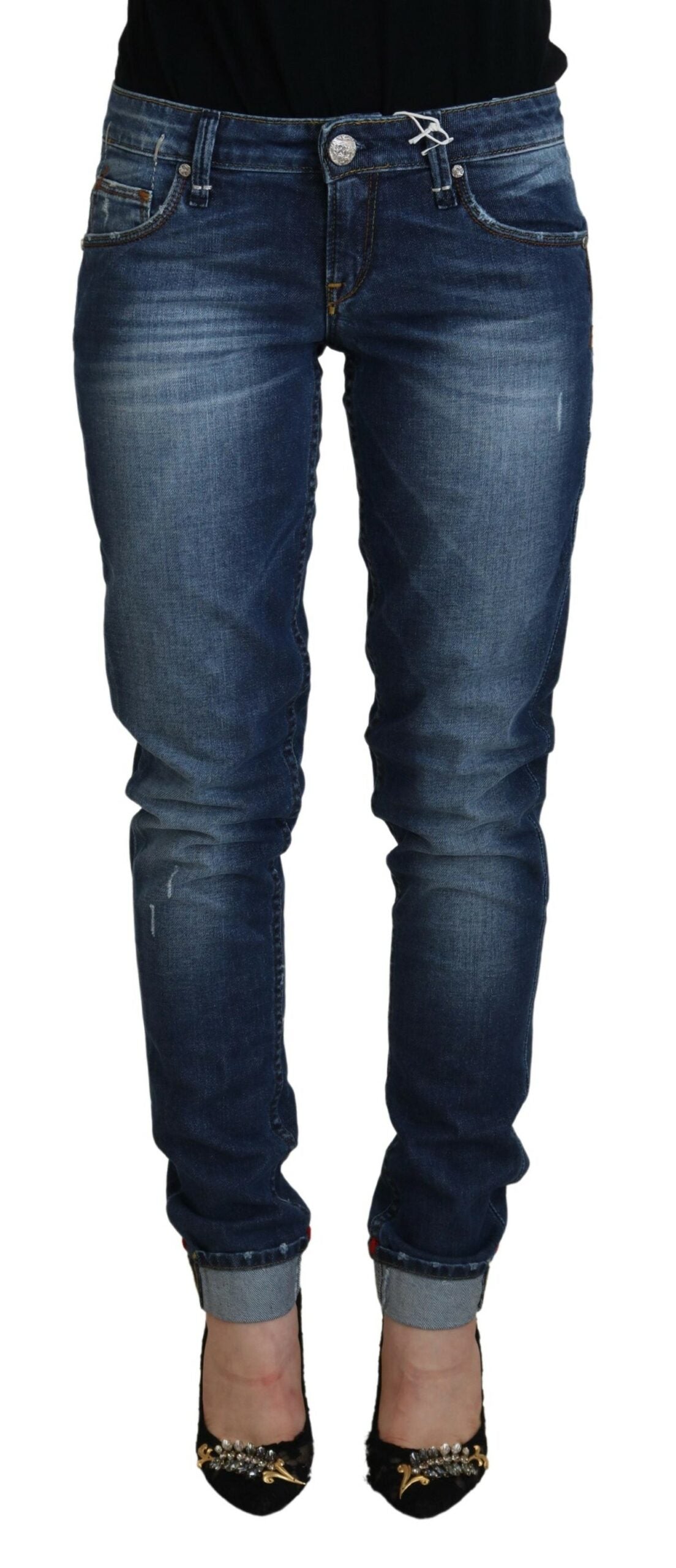 Acht Elegante, blau verwaschene Skinny Jeans mit niedriger Taille