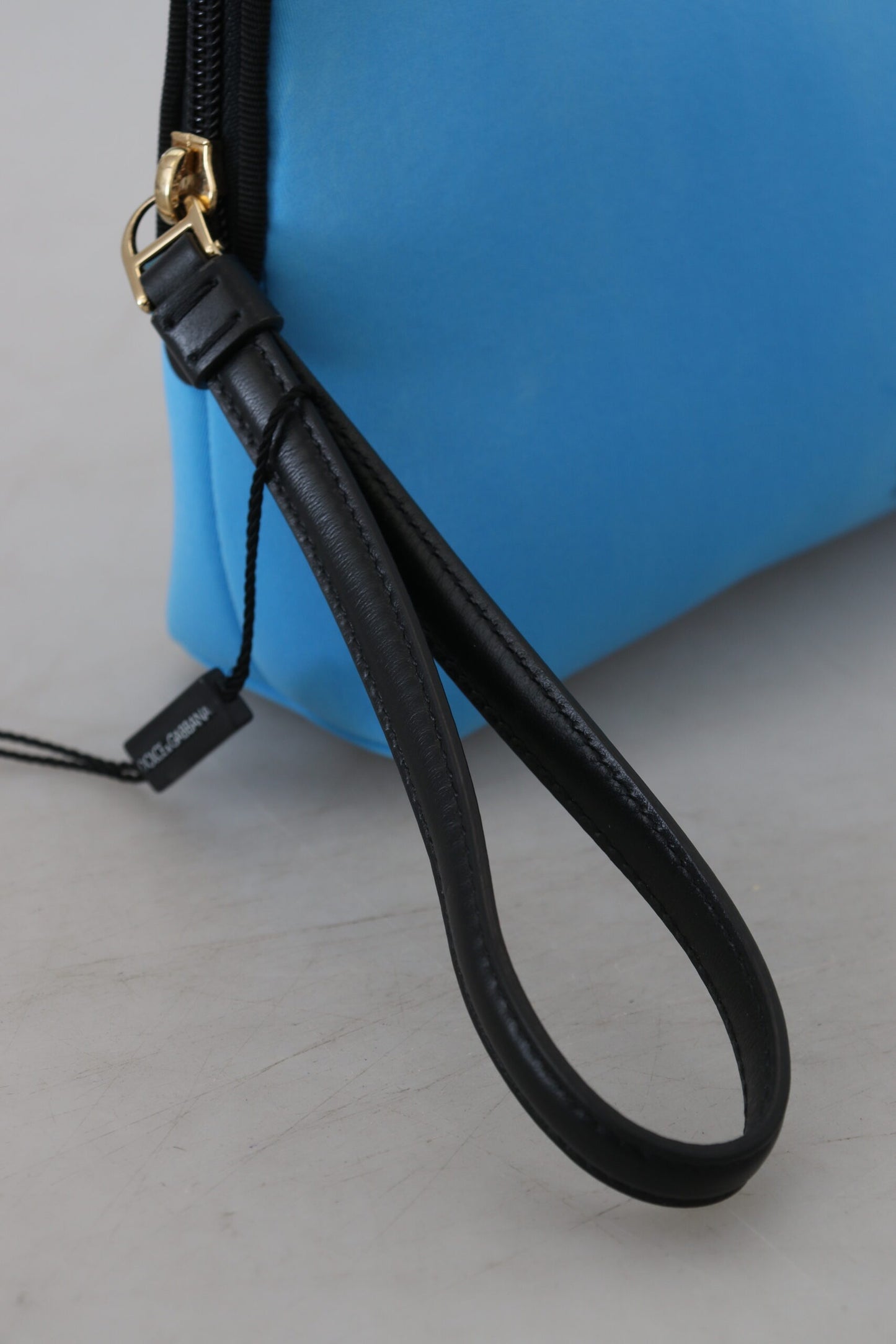 Dolce &amp; Gabbana Elegante blaue Beuteltasche aus Polyamid