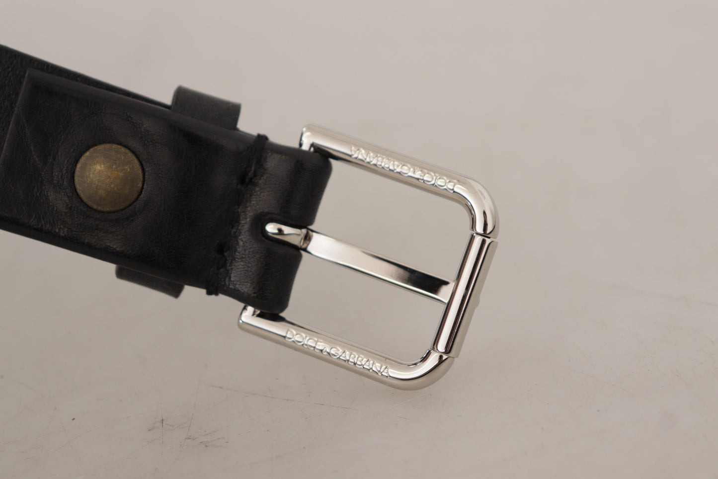 Dolce & Gabbana Elegant Black Leather Belt with Metal Buckle