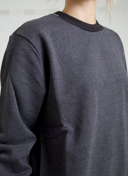 Maglione pullover girocollo in cotone grigio scuro