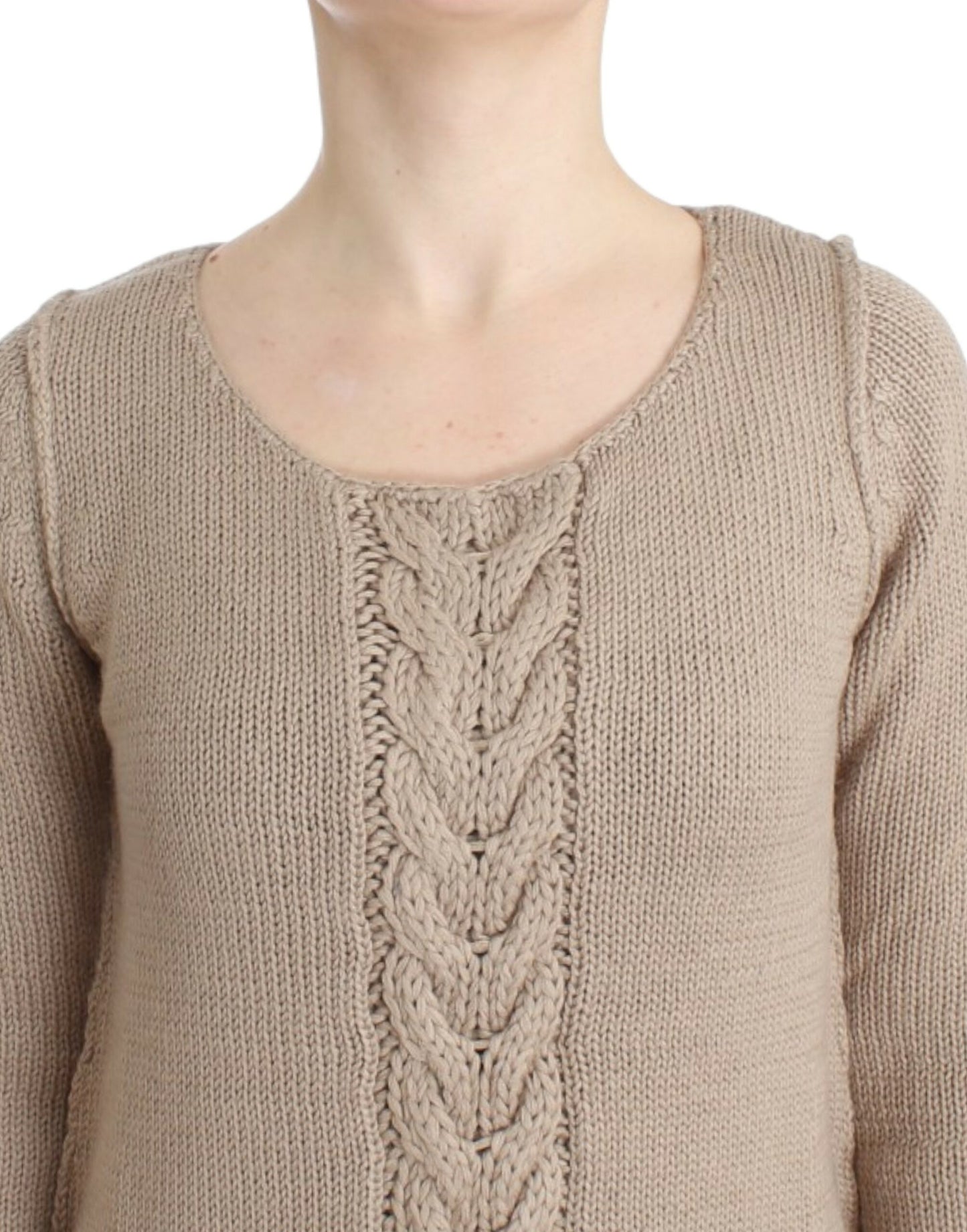 Maglione in lana lavorata a maglia beige