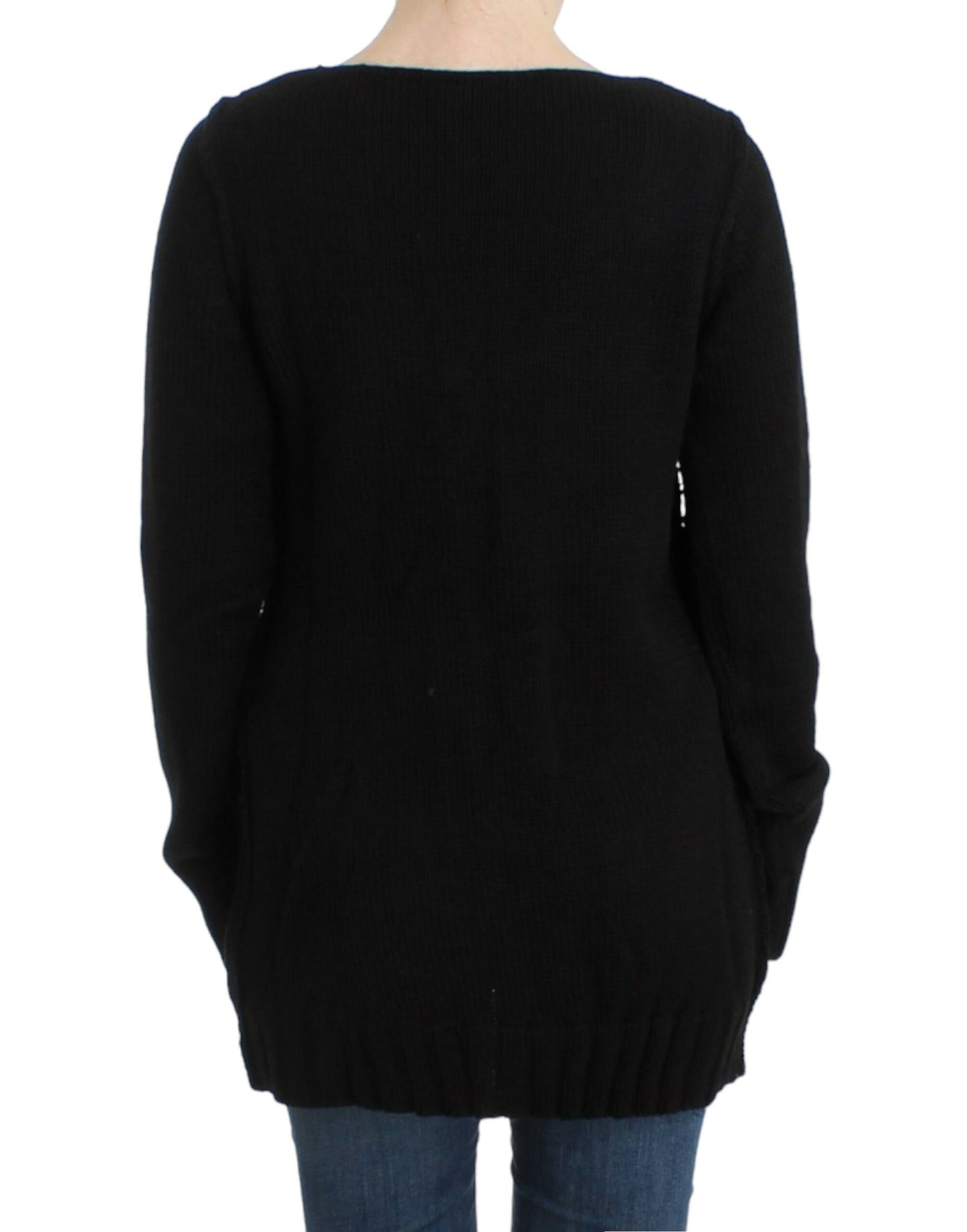 Pull en laine tricoté noir