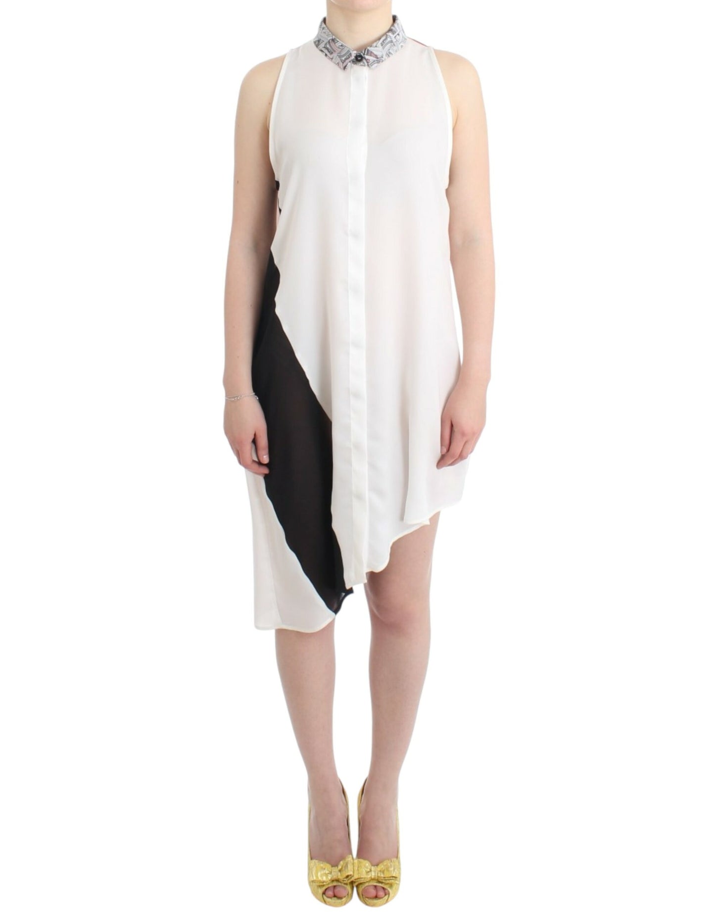 Robe chemise blanche à ourlet asymétrique