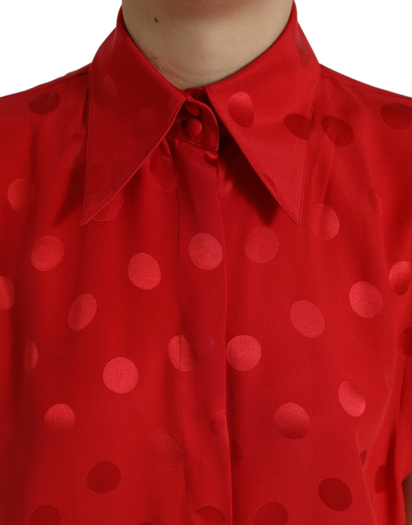 Dolce &amp; Gabbana Elegante ärmellose Seidenbluse mit Polka Dots