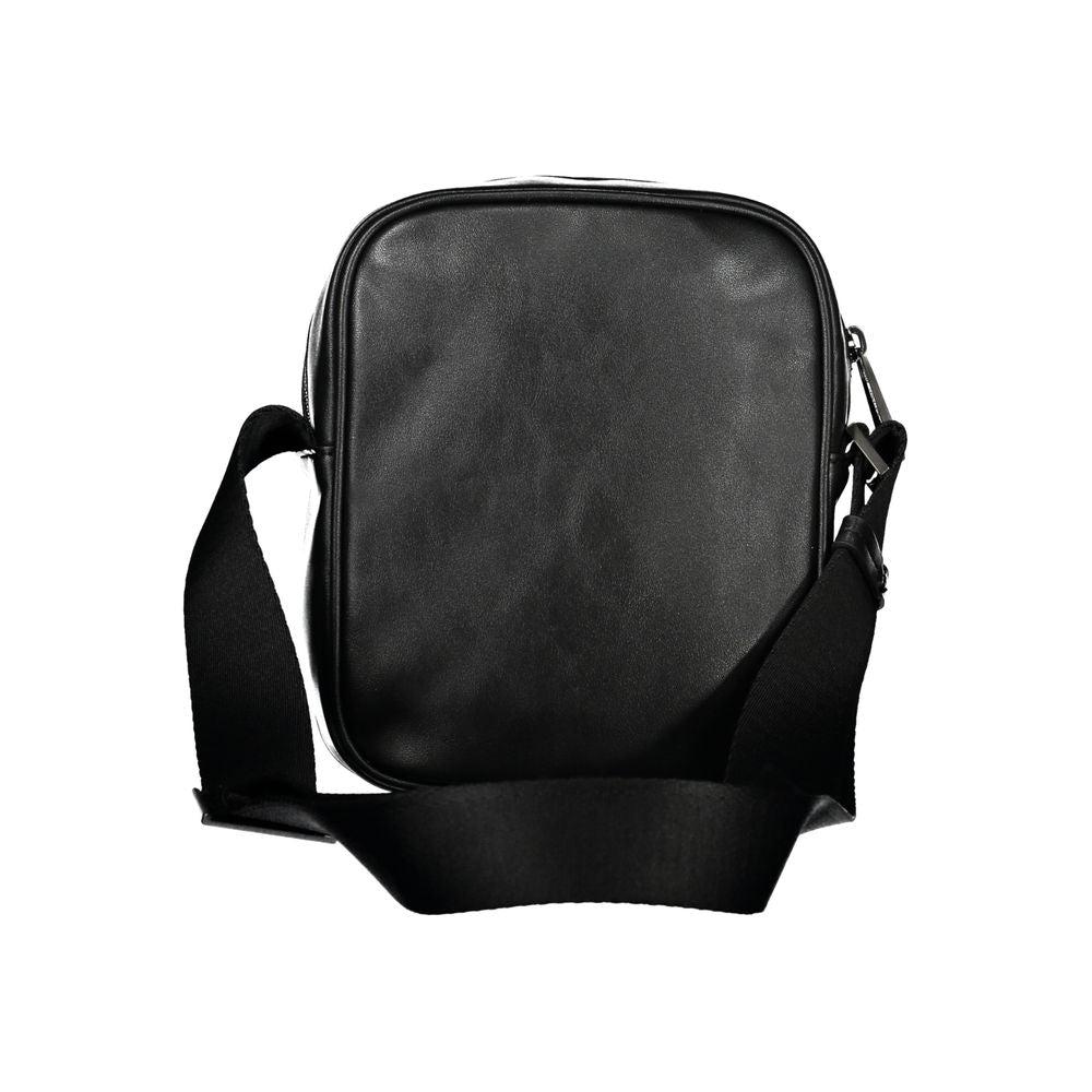 Calvin Klein – Elegante, urbane Schultertasche in Schwarz