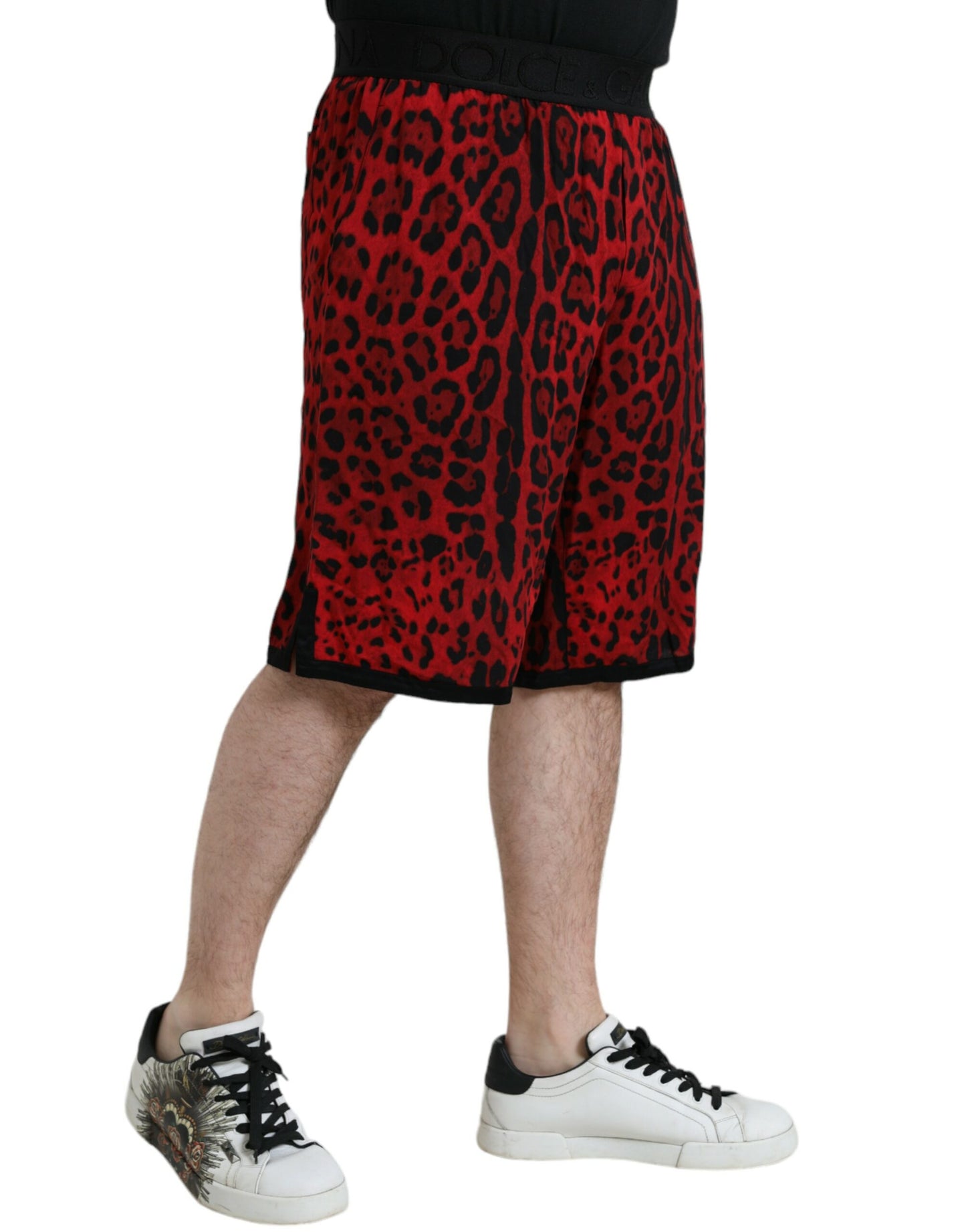 Dolce &amp; Gabbana - Bermudashorts aus Viskose mit Leopardenmuster in Rot