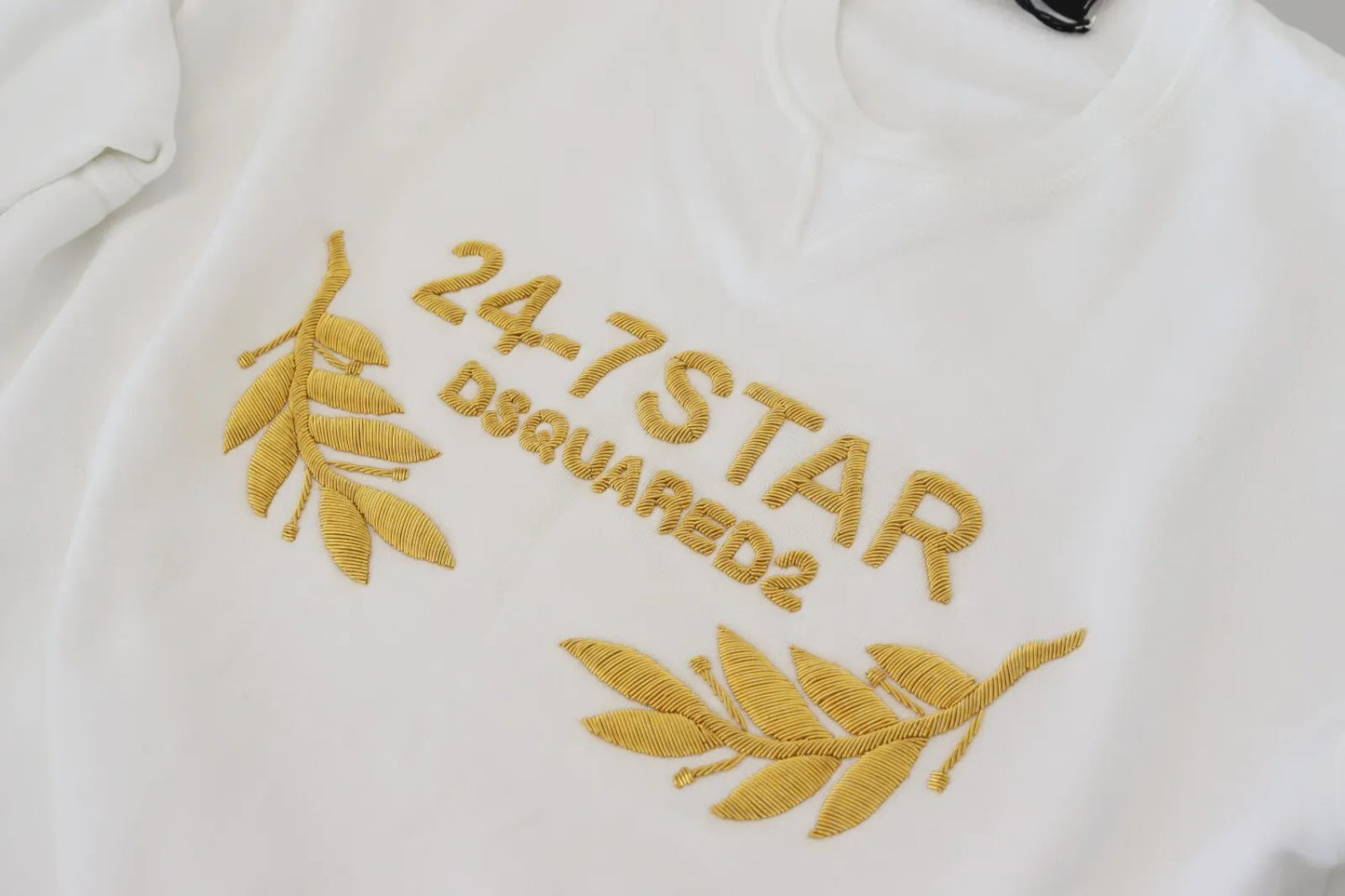 Dsquared² – Weißes Sweatshirt mit Rundhalsausschnitt und Stickerei