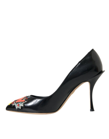 Dolce &amp; Gabbana – Pumps mit WOW-Patch aus schwarzem Leder