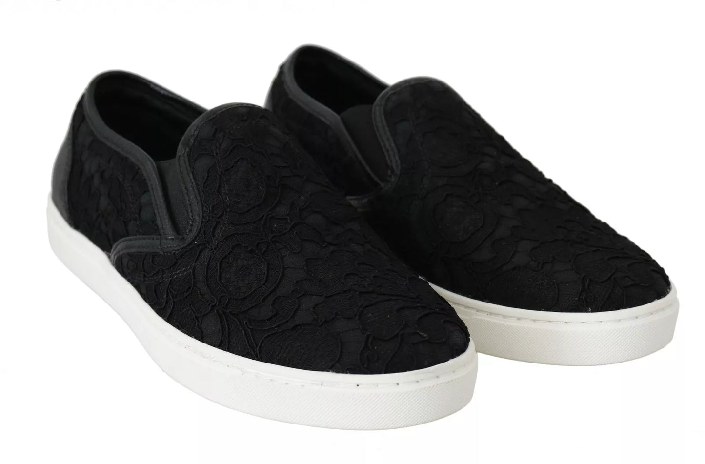 Dolce &amp; Gabbana – Flache Slip-On-Sneakers aus schwarzem Spitzenleder mit Logo