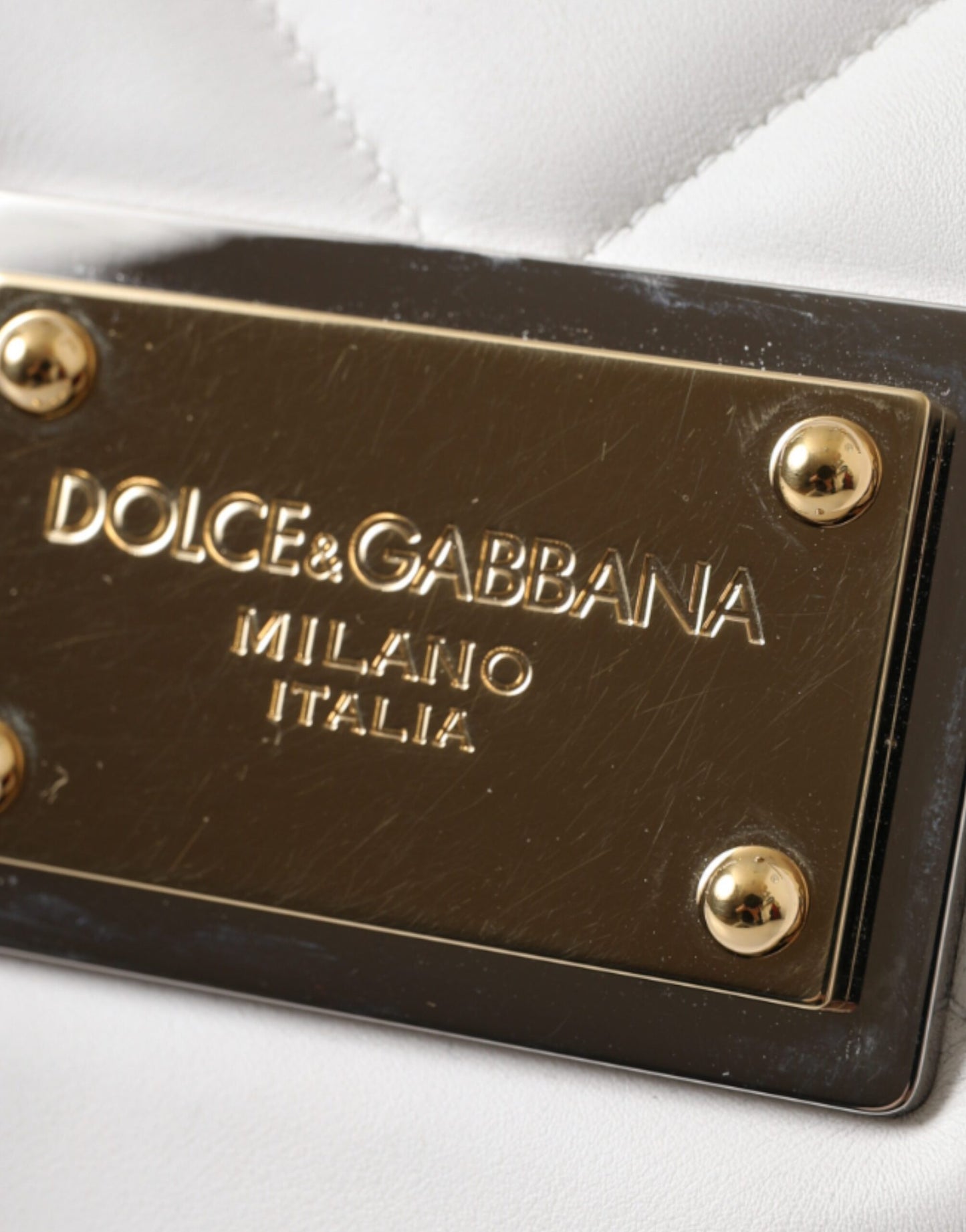 Dolce &amp; Gabbana – SICILY – Umhängetasche aus weißem Kalbsleder im 90er-Stil