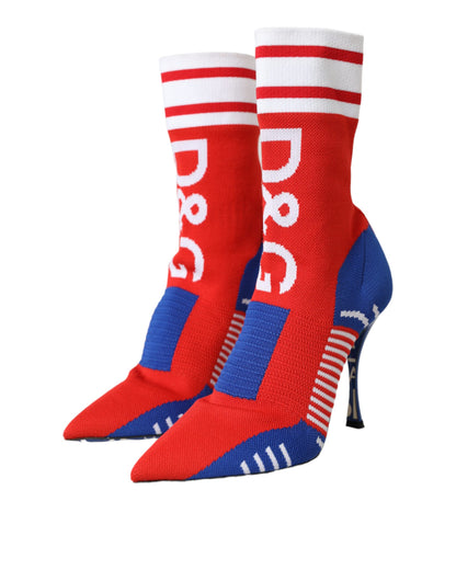 Dolce &amp; Gabbana – Rote und blaue Stretch-Stiefeletten im Sockenstil mit Logo