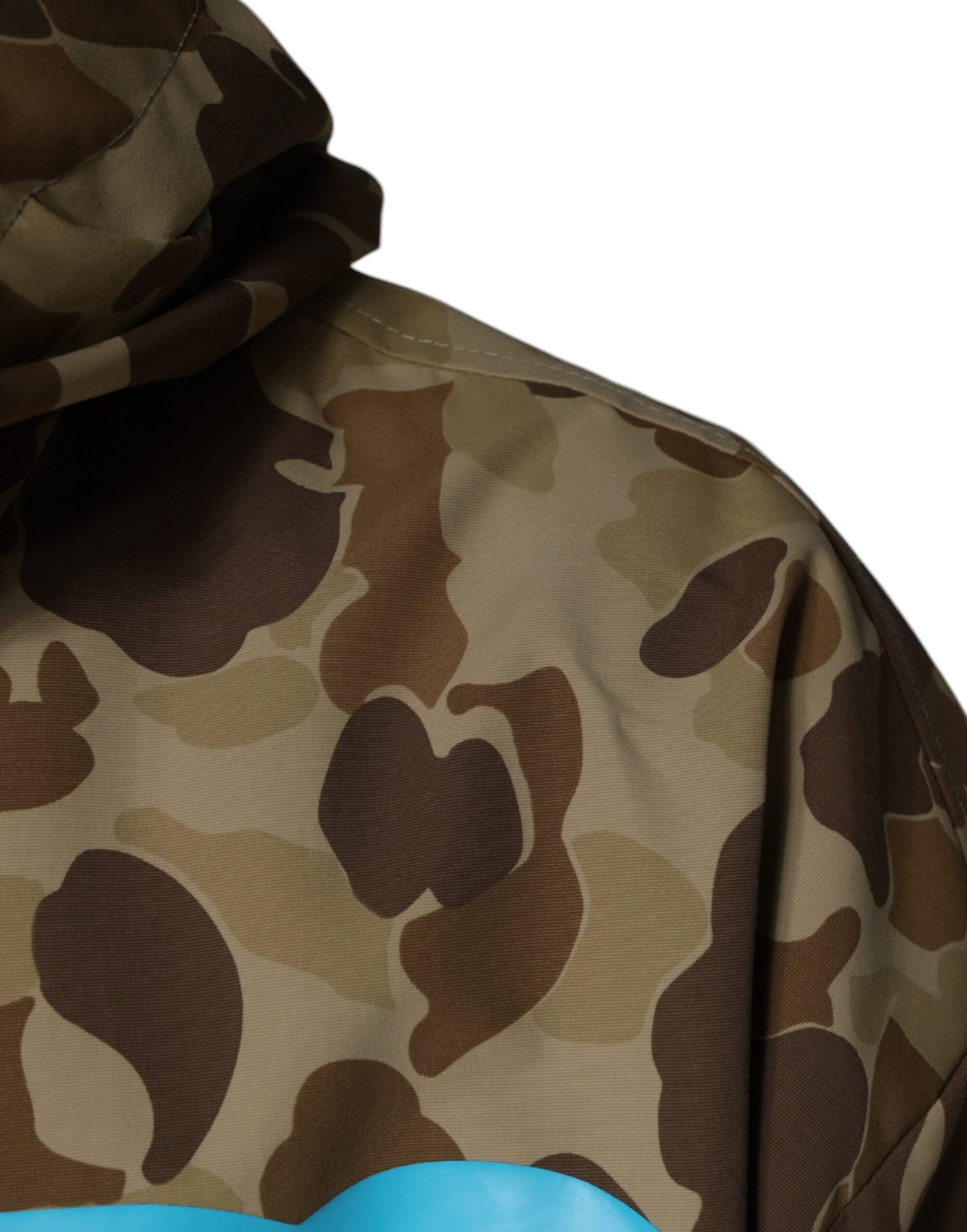 Dolce &amp; Gabbana – Pulloverjacke mit Kapuze und Camouflage-Muster in Braun