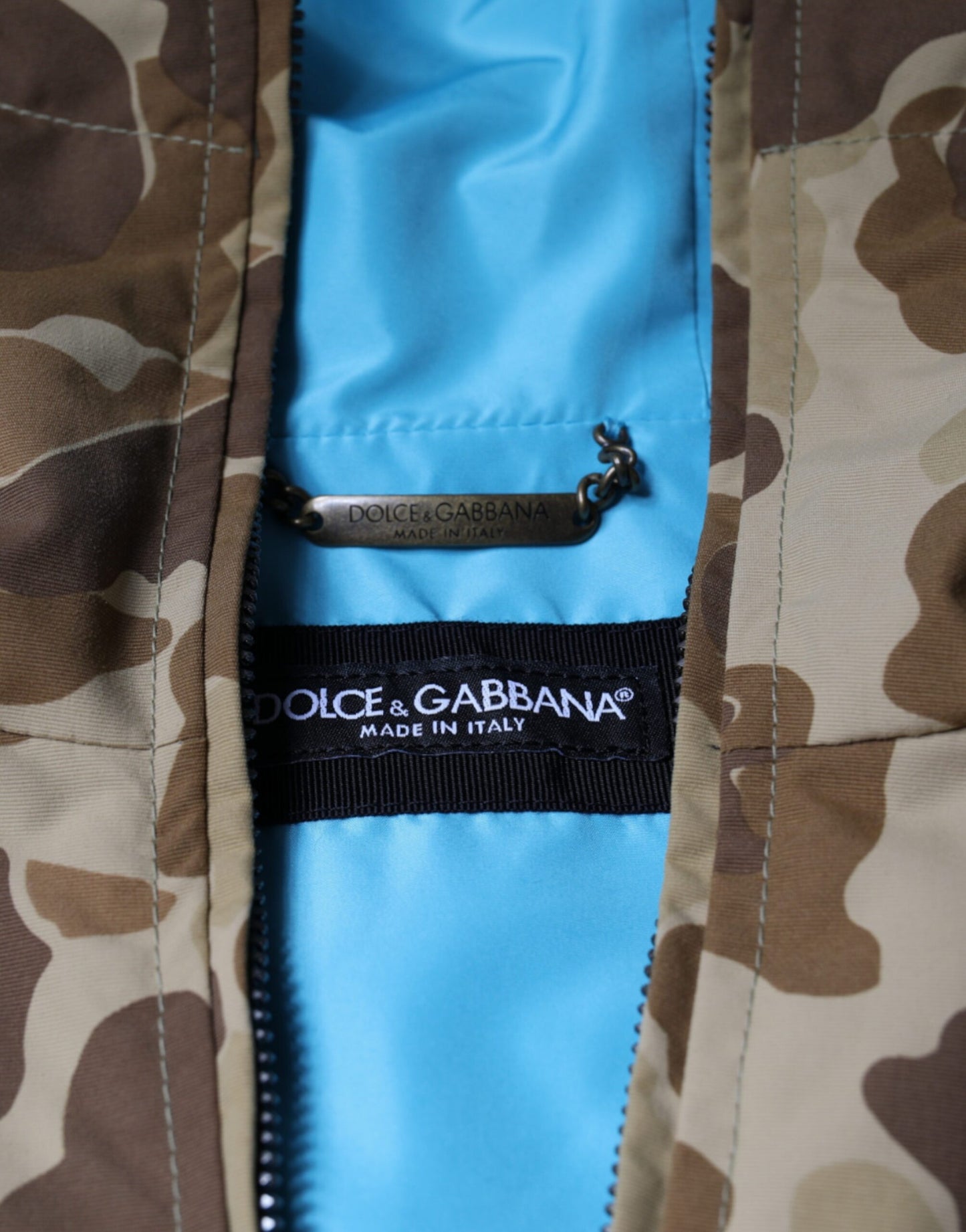 Dolce &amp; Gabbana – Pulloverjacke mit Kapuze und Camouflage-Muster in Braun