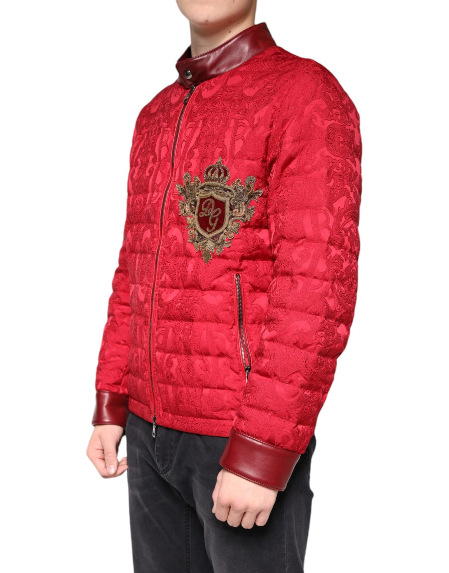 Dolce &amp; Gabbana – Rote, gesteppte Bomberjacke mit goldenem Kronenlogo