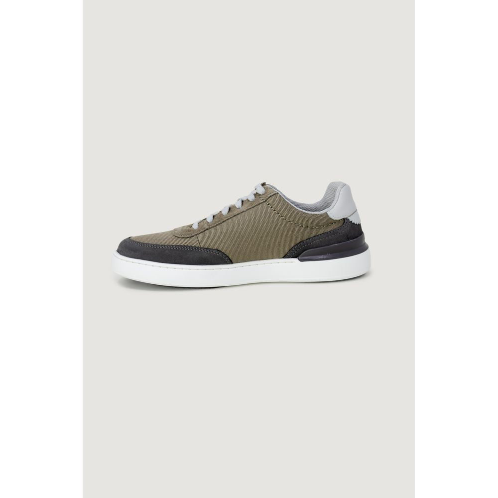 Clarks – Graue Gummi-Sneaker