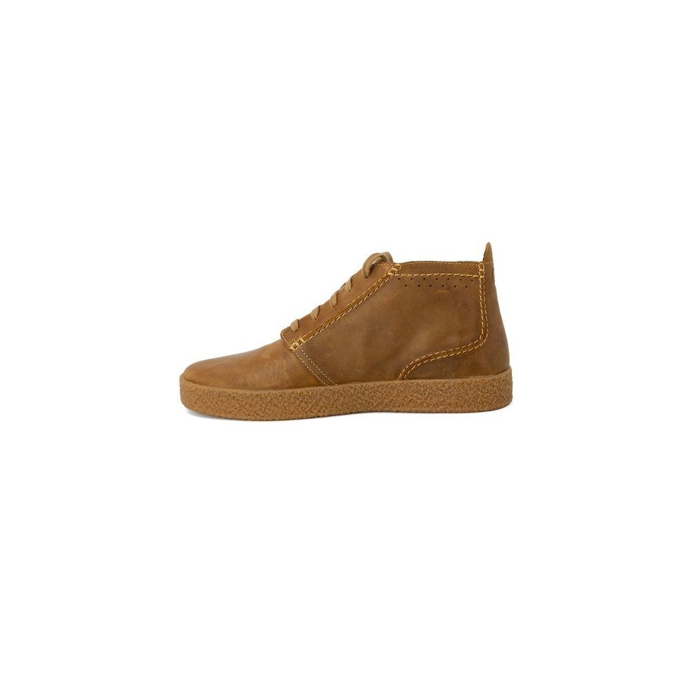 Clarks – Beige Lederstiefel