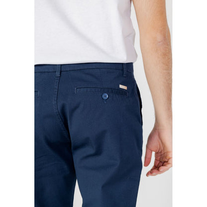 Armani Exchange – Jeans und Hose aus Baumwolle, Blau