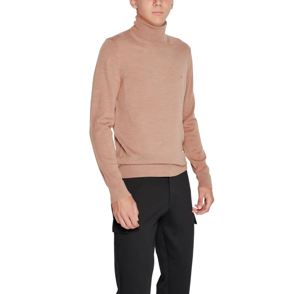 Calvin Klein – Beigefarbener Wollpullover