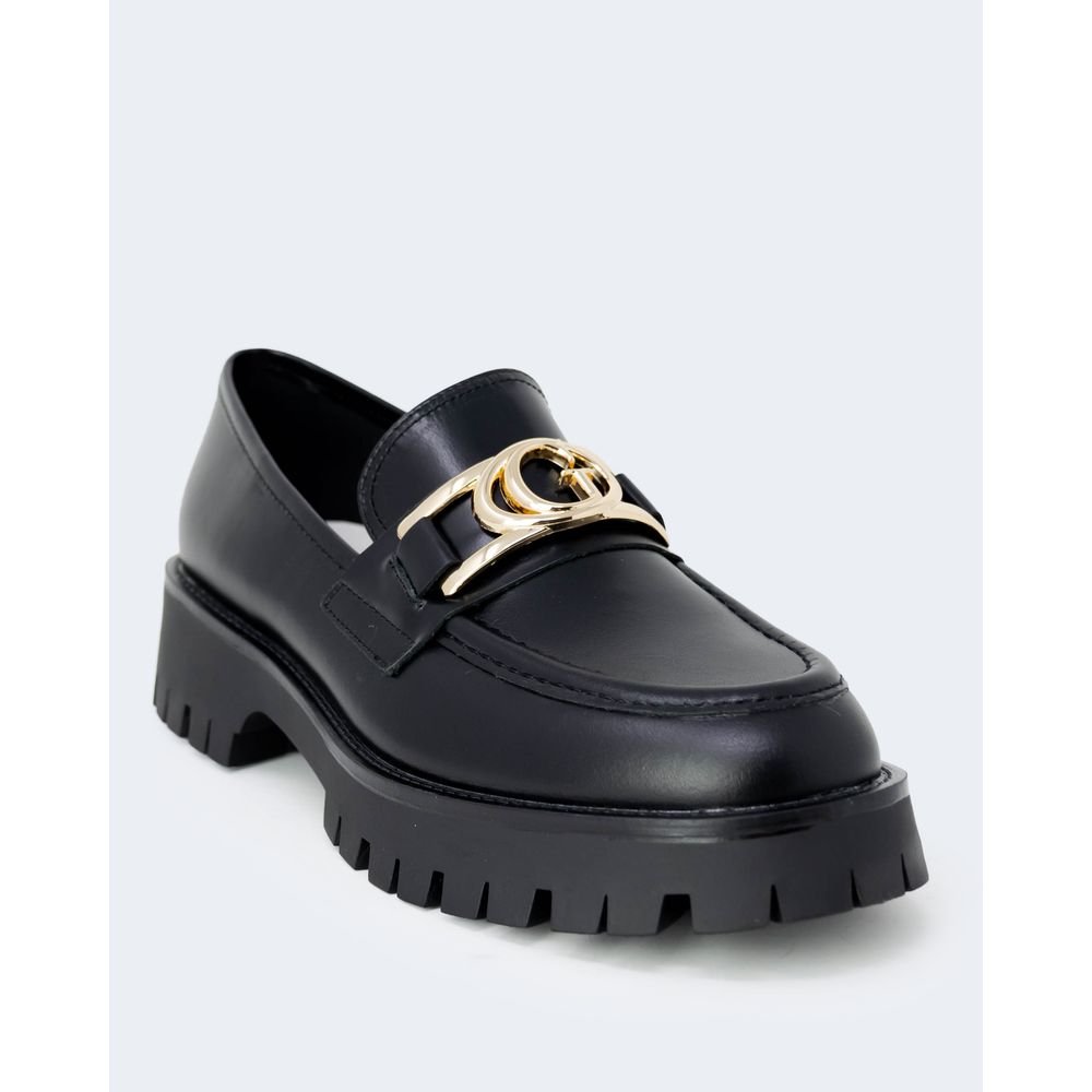 Guess Black Leather Flat Shoe