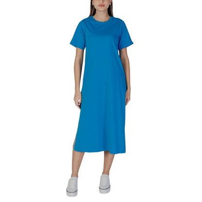 B.Young Blue Cotton Dress