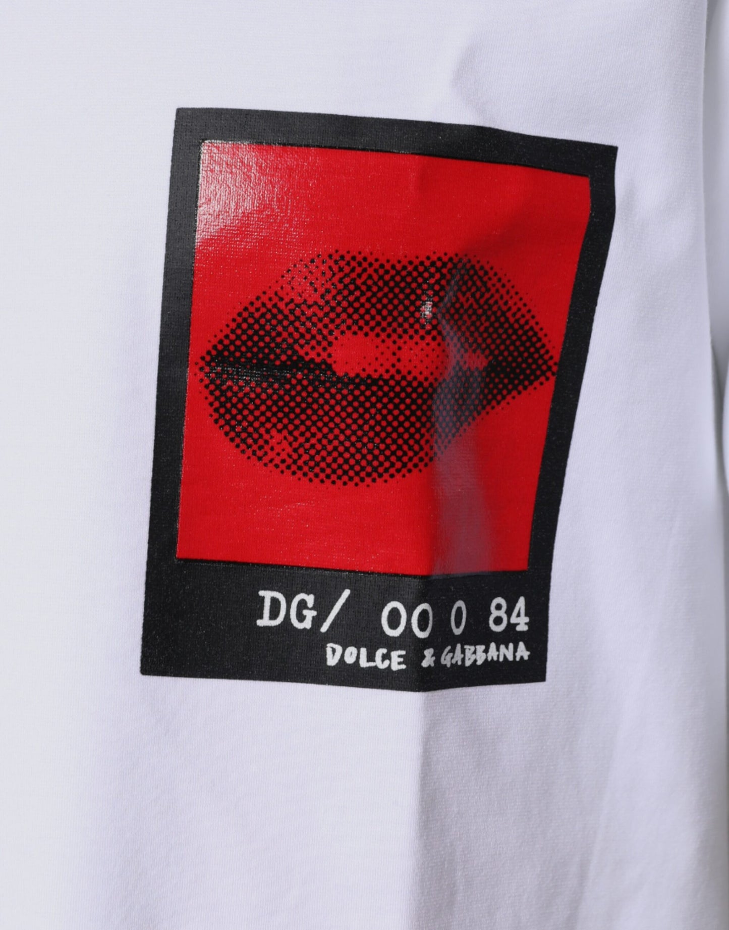 Dolce &amp; Gabbana Weißes Baumwoll-T-Shirt mit rotem Lippen-Print