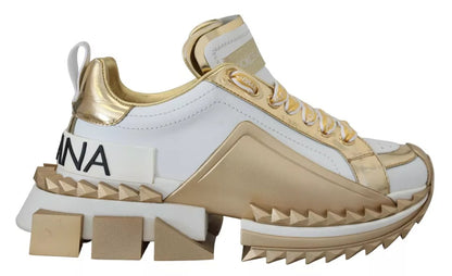 Dolce &amp; Gabbana Super Queen Schuhe Sneakers aus weißem Leder in Gold