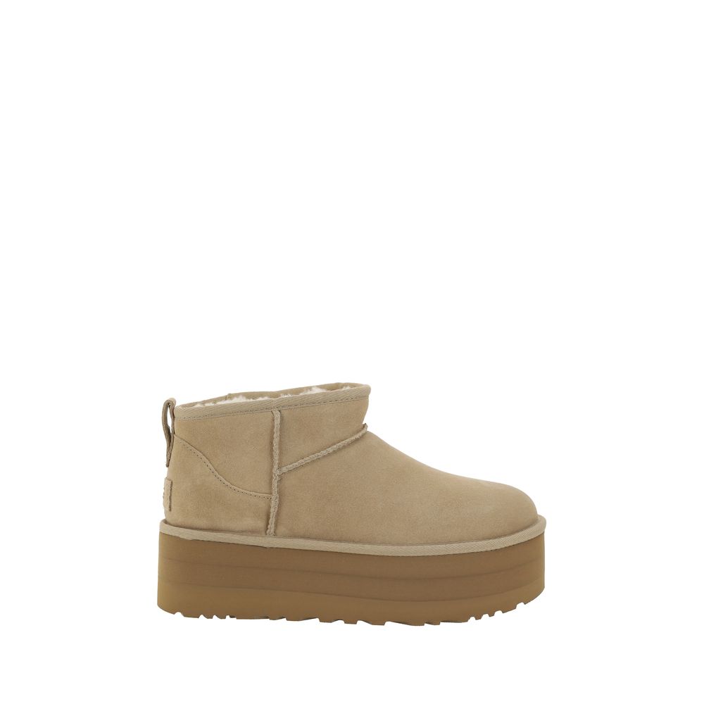 UGG Classic Ultra Mini Plateaustiefel