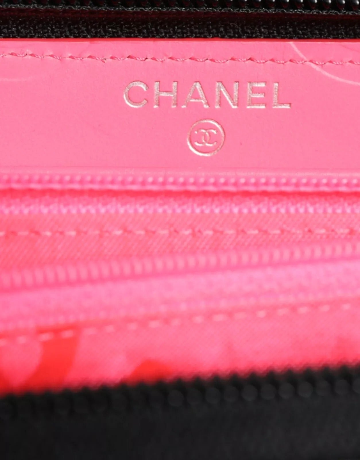 Chanel Black Quilted Leather Logo CC Continental Zip Wallet