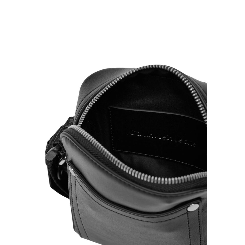 Calvin Klein Jeans Black Polyethylene Messenger Bag