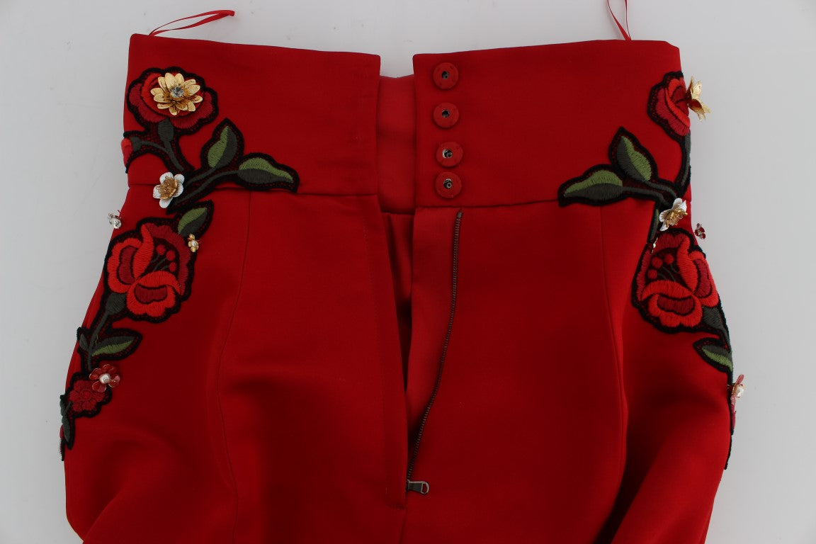 Pantaloncini con rose di cristallo di seta rossa 