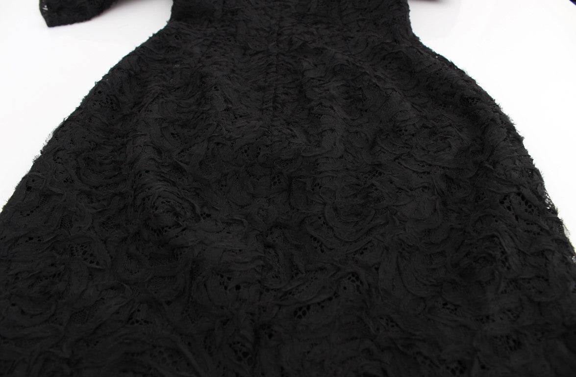 Robe longue moulante noire en dentelle florale